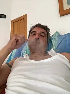 Snapshot of sasatimido chatting on July 19, 2026, 6:11 am sasatimido online show from July 19, 2026, 6:11 am