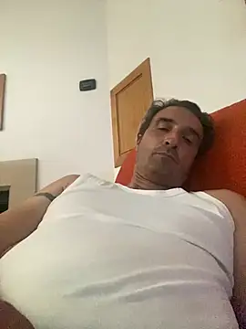 Snapshot of sasatimido chatting on July 16, 2026, 2:36 pm sasatimido online show from July 16, 2026, 2:36 pm