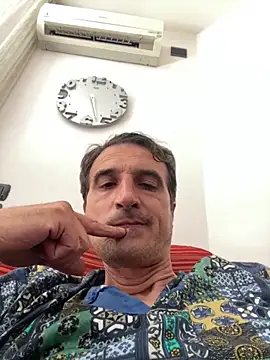 Snapshot of sasatimido chatting on June 19, 2026, 3:29 pm sasatimido online show from June 19, 2026, 3:29 pm