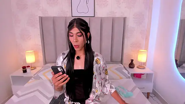 ShaynaHosk online show from March 21, 2026, 9:30 pm