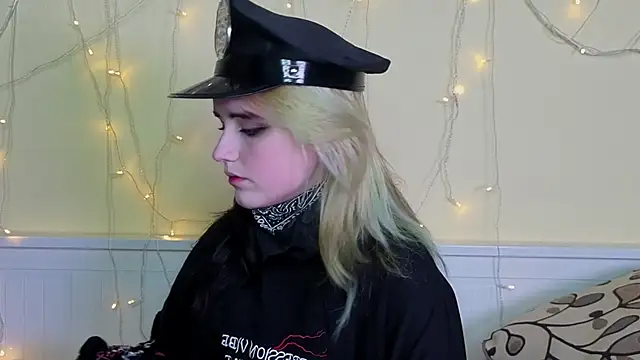 PortiaHedge online show from November 14, 2025, 6:11 pm