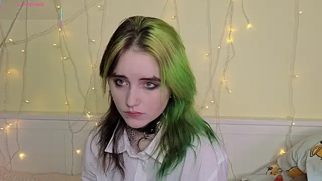 PortiaHedge online show from October 8, 2025, 7:14 pm