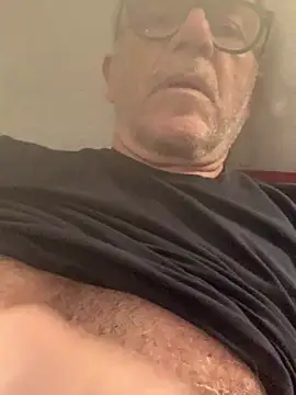 Snapshot of MARCO_NI chatting on February 17, 2026, 9:12 pm MARCO NI online show from February 17, 2026, 9:12 pm