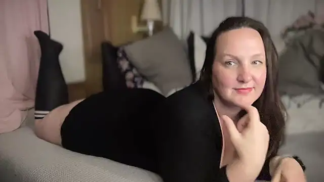 Just Trudy online show from October 22, 2025, 1:16 am