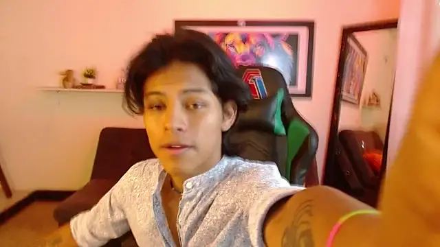 dreyk20 online show from November 1, 2025, 2:11 pm