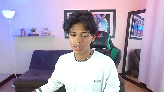 dreyk20 online show from December 15, 2025, 2:12 pm