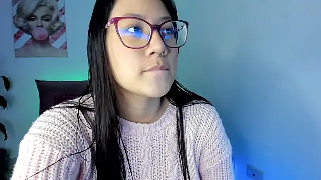 rouse red online show from October 13, 2025, 7:26 pm