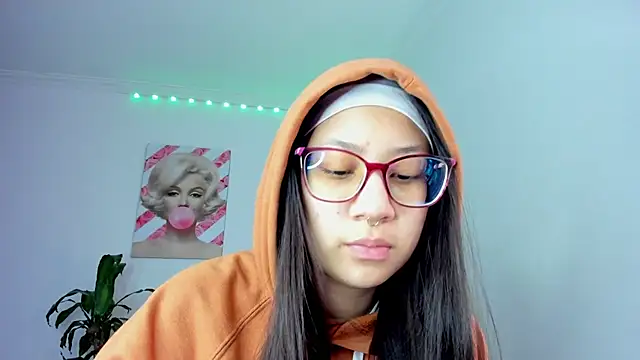 rouse red online show from November 20, 2025, 1:23 pm