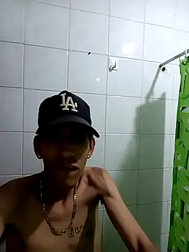 Snapshot of briamhoconor_xh chatting on November 30, 2025, 1:45 pm briamhoconor xh online show from November 30, 2025, 1:45 pm