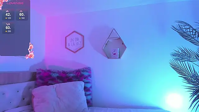 Snapshot of Hadid_Jimenez_ chatting on April 29, 2026, 8:59 pm Hadid Jimenez online show from April 29, 2026, 8:59 pm