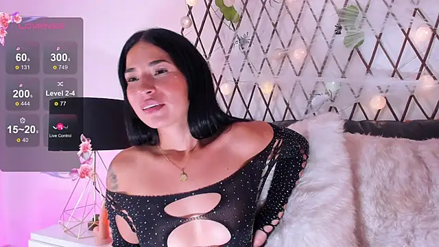 Snapshot of Hadid_Jimenez_ chatting on October 30, 2025, 8:50 pm Hadid Jimenez online show from October 30, 2025, 8:50 pm