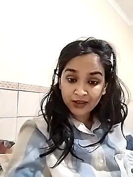 cute indianxo online show from January 8, 2026, 3:01 am