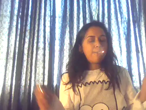 cute indianxo online show from October 21, 2025, 10:14 am