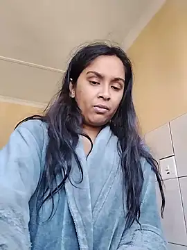Snapshot of cute_indianxo chatting on June 12, 2026, 7:28 am cute indianxo online show from June 12, 2026, 7:28 am