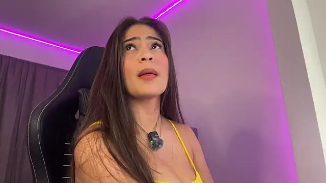 Snapshot of lexie_gray2 chatting on November 30, 2025, 10:21 pm lexie gray2 online show from November 30, 2025, 10:21 pm