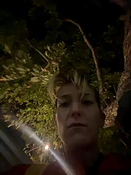 MrsSizzle online show from November 16, 2025, 3:33 am