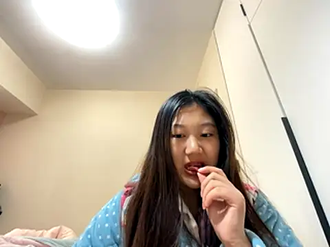 Snapshot of xena0501 chatting on November 28, 2025, 6:46 am xena0501 online show from November 28, 2025, 6:46 am