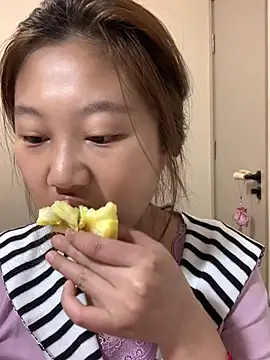 xena0501 online show from March 21, 2026, 12:09 pm