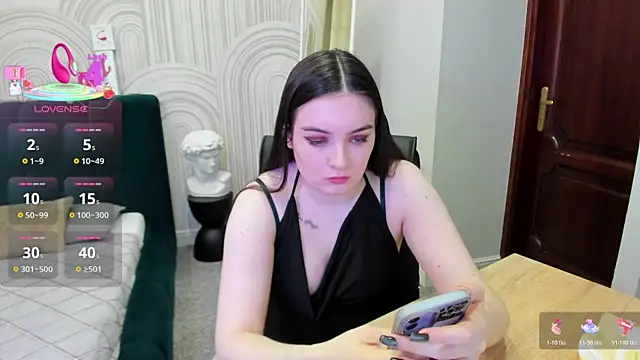  Shy Jenny  online show from December 18, 2025, 1:11 am