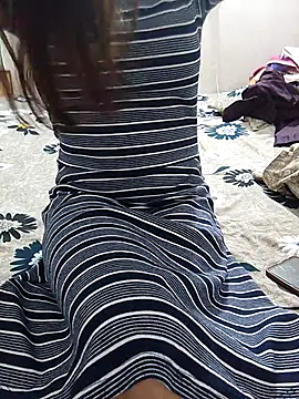 Snapshot of laleela1 chatting on October 8, 2025, 12:17 pm laleela1 online show from October 8, 2025, 12:17 pm