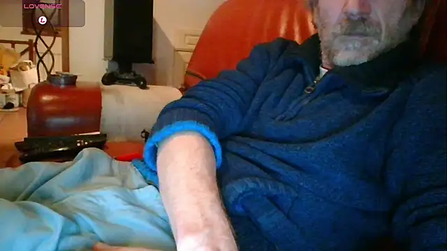 Snapshot of Vrenico-SC chatting on October 7, 2025, 6:53 pm Vrenico-SC online show from October 7, 2025, 6:53 pm