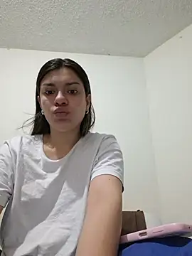 AmaiaSalvatore online show from June 9, 2026, 3:13 pm