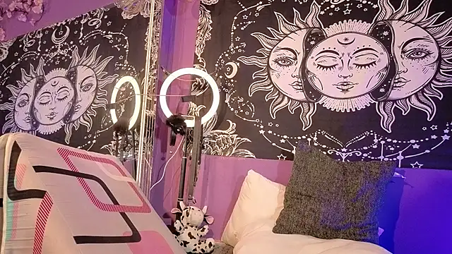 Snapshot of Gaia_Gatex chatting on March 6, 2026, 3:18 pm Gaia Gatex online show from March 6, 2026, 3:18 pm