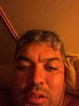 Snapshot of alinbaiatulr chatting on September 19, 2025, 7:51 pm alinbaiatulr online show from September 19, 2025, 7:51 pm