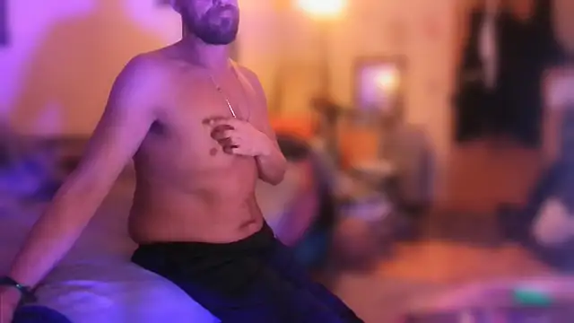 Snapshot of DjDiCKmannOnE chatting on March 17, 2026, 5:27 pm DjDiCKmannOnE online show from March 17, 2026, 5:27 pm