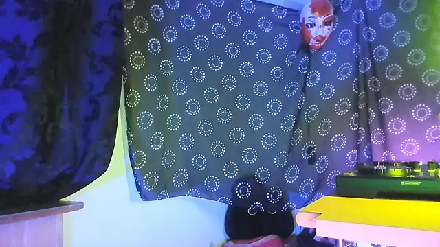 Snapshot of DjDiCKmannOnE chatting on February 10, 2026, 2:21 am DjDiCKmannOnE online show from February 10, 2026, 2:21 am