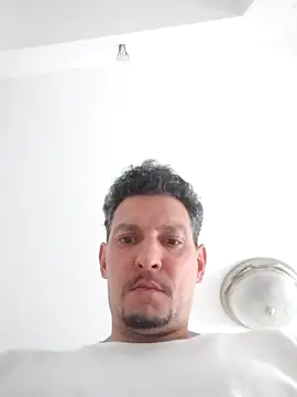 ARTANIS20 online show from October 18, 2025, 10:39 am