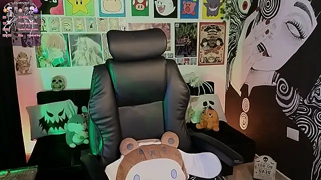 Snapshot of Yuhwan_ chatting on October 27, 2025, 11:05 pm Yuhwan online show from October 27, 2025, 11:05 pm