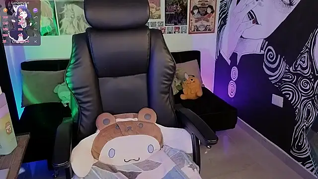 Snapshot of Yuhwan_ chatting on November 28, 2025, 6:08 pm Yuhwan online show from November 28, 2025, 6:08 pm