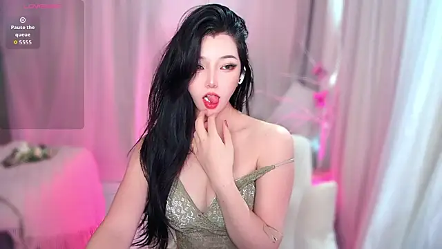 Snapshot of XIAOYI-BB chatting on October 22, 2025, 5:51 am XIAOYI-BB online show from October 22, 2025, 5:51 am