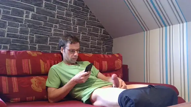 vers92 seb online show from October 12, 2025, 8:48 am