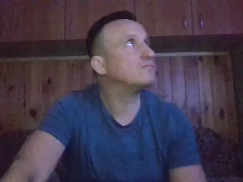 Maksymilian1 online show from March 9, 2026, 5:38 pm