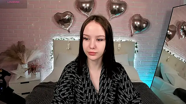 Snapshot of MarySparkle chatting on November 12, 2025, 3:54 am MarySparkle online show from November 12, 2025, 3:54 am