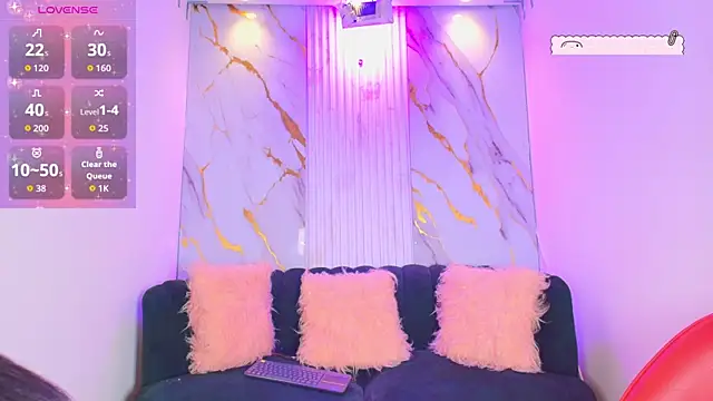 Snapshot of Mhiaa_Sweet chatting on November 7, 2025, 12:10 pm Mhiaa Sweet online show from November 7, 2025, 12:10 pm