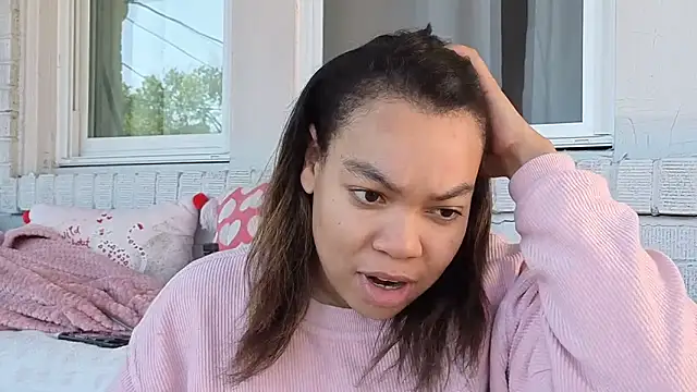 Snapshot of zahrabliss chatting on October 10, 2025, 6:09 pm zahrabliss online show from October 10, 2025, 6:09 pm