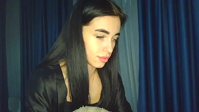 Snapshot of EvaMelnik chatting on November 21, 2025, 6:29 pm EvaMelnik online show from November 21, 2025, 6:29 pm