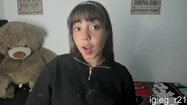 Snapshot of emma_grays2 chatting on May 6, 2026, 8:07 am emma grays2 online show from May 6, 2026, 8:07 am