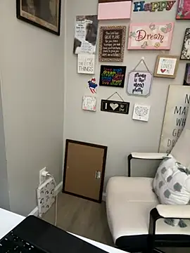 Juicystorm online show from February 2, 2026, 1:26 am