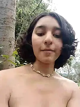 Snapshot of LuaBusch chatting on September 10, 2025, 5:56 pm LuaBusch online show from September 10, 2025, 5:56 pm