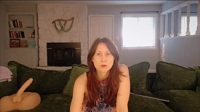 Snapshot of MommyGoddessL chatting on June 27, 2026, 11:55 pm MommyGoddessL online show from June 27, 2026, 11:55 pm