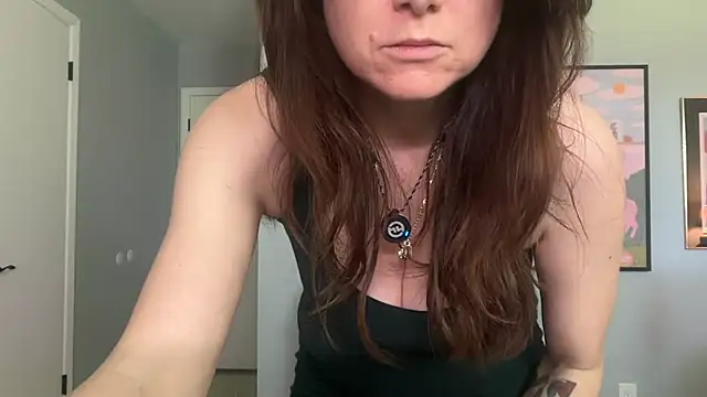 Snapshot of MommyGoddessL chatting on July 8, 2026, 7:58 pm MommyGoddessL online show from July 8, 2026, 7:58 pm