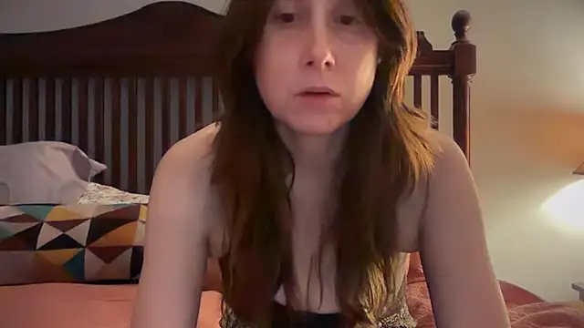 Snapshot of MommyGoddessL chatting on June 21, 2026, 2:17 am MommyGoddessL online show from June 21, 2026, 2:17 am