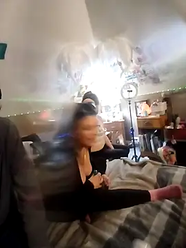 Neveah1 online show from November 18, 2025, 7:11 am