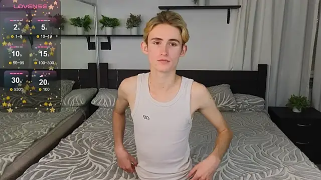 tommy XXX online show from October 19, 2025, 1:14 pm