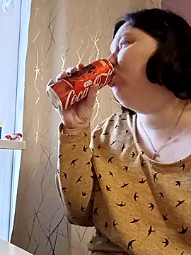 Feuchtekitty92xh online show from November 10, 2025, 7:46 am