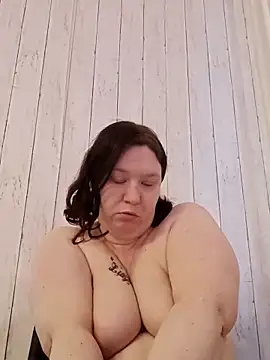 Feuchtekitty92xh online show from February 24, 2026, 8:15 am